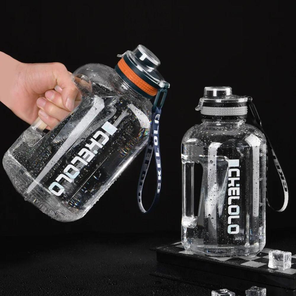 

Large Capacity Sports Water Bottle Portable Portable Space Cup Outdoor Travel Kettle