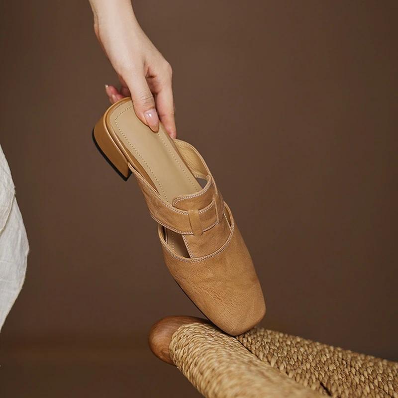 Mode 2025 Draußen Sommer Damen Pantoletten Echtes Leder Damen Schuhe Zehenbedeckt Klobiger Mittelhoher Absatz Hausschuhe Prägnante Moderne Hausschuhe Sandalen