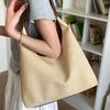 2025 new retro woven tote bag straw bag Korean version large capacity shoulder bag holiday wind beach bag women