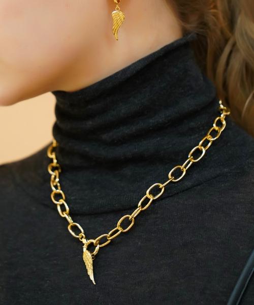 Bonbeau Edge Pendant Bold Chain Necklace Angel Wing Pendant Bold Gold Chain Necklace