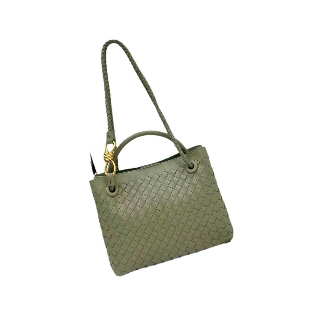 Bestselling BV Woven 8-Shaped Buckle Handbag - Versatile Shoulder & Crossbody Bag