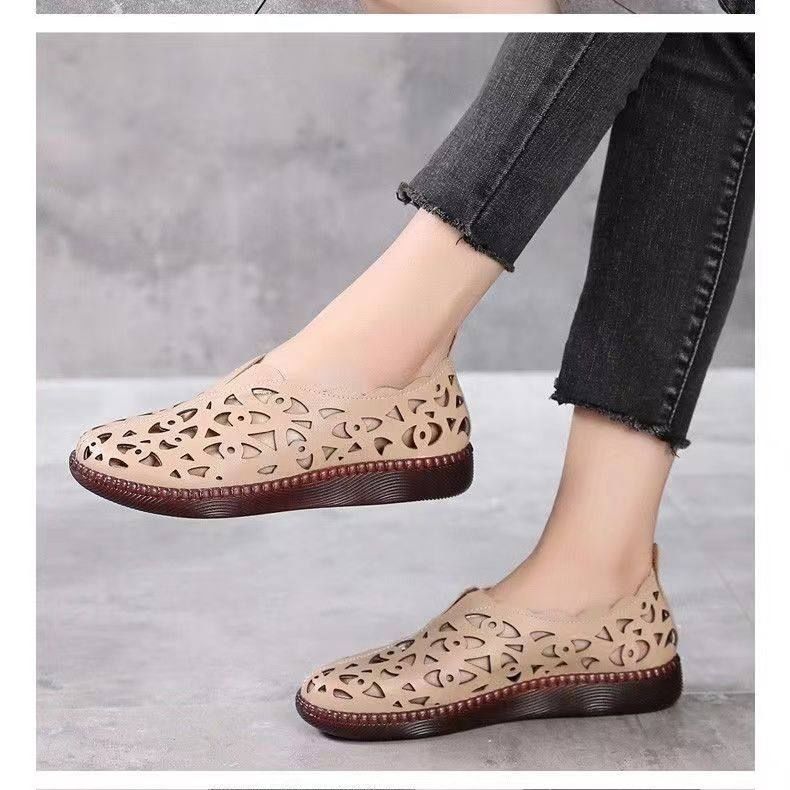 Hollow Out Women's Shoes New Summer Sandals Round Toe Non Slip Flat Leather Shoes Toe Shoes