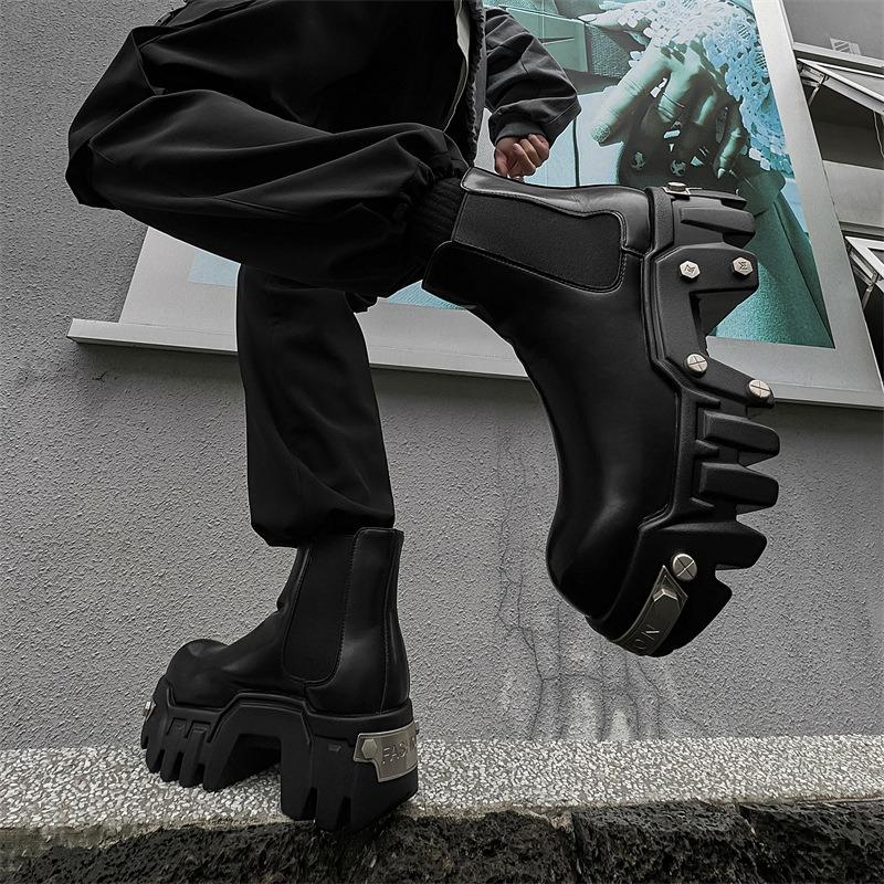 3639 Catwalk Bulldozer Martin Boots Thick Sole Heightening Fashion Short Boots Metal Rivet Couple Locomotive Boots