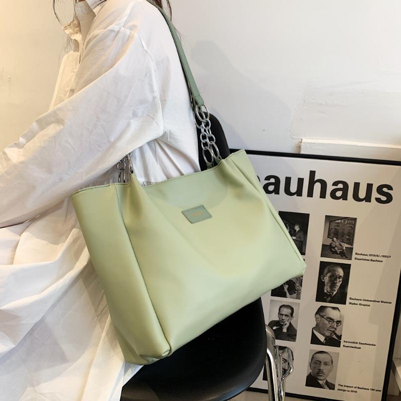 

Tote bag new niche design trendy fashion simple large capacity shoulder casual women bag зелёный