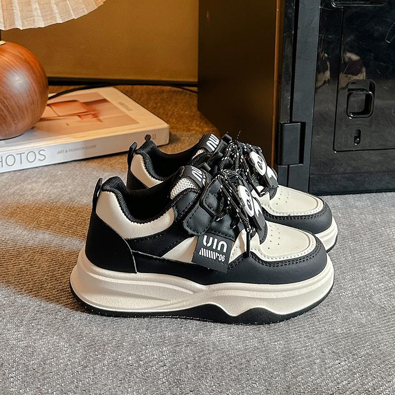 

Детские кроссовки Four Seasons Low Top Breathable для скейтбординга для детей и студентов, популярные кроссовки для бега, для мальчиков и девочек, удобные кроссовки для спортзала 26 чёрный