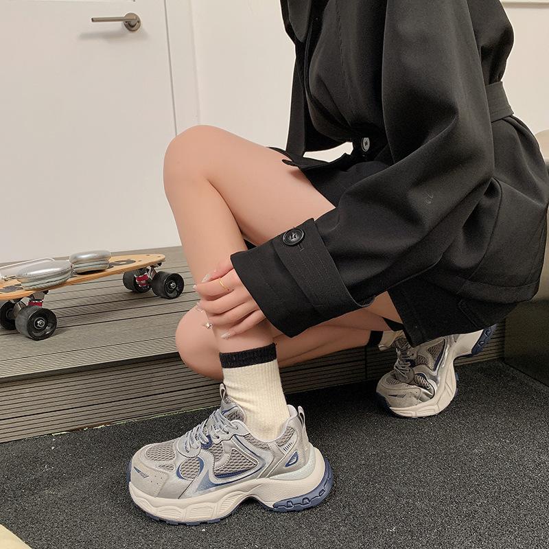 Dad Shoes Women's Shoes 2025 Autumn Explosion Versatile Platform Internet Celebrity Super Fire Show Foot Niche Sports Casual Shoes Tide