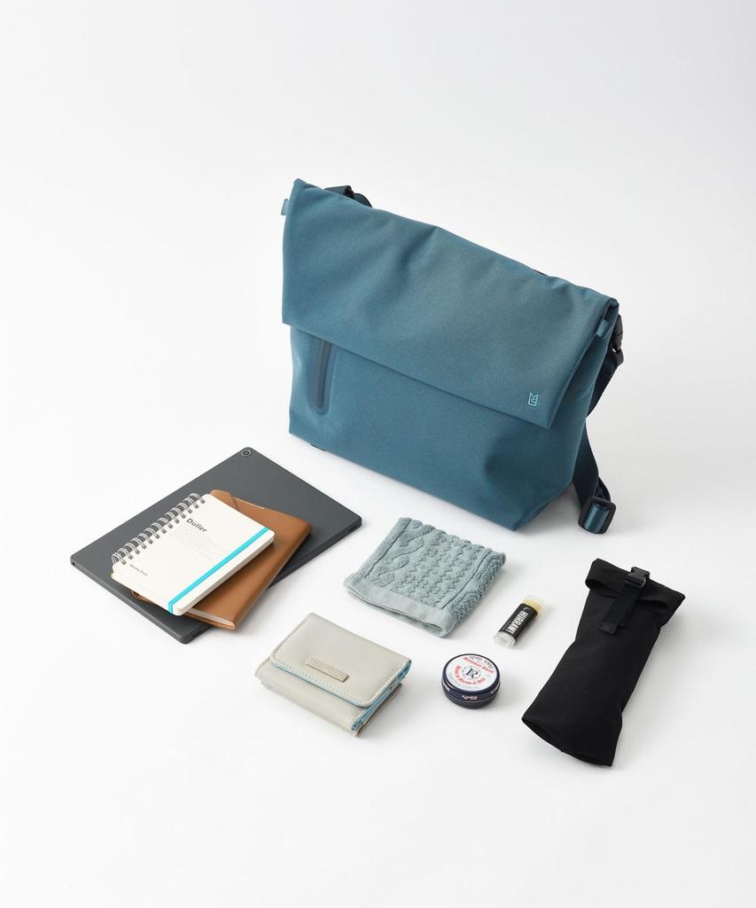 MILEST LIKID Umhängetasche, Groß, für Damen und Herren, Crossbody, Wasserabweisend, Tabletfach, Passt für 500ml Wasserflaschen, Schlichtes Design für den Alltag