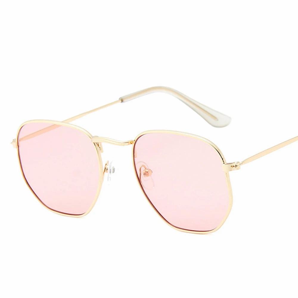 Lunettes de soleil pour femmes classiques vintage en métal Designer Lunettes de conduite Lunettes pour femmes Masculino