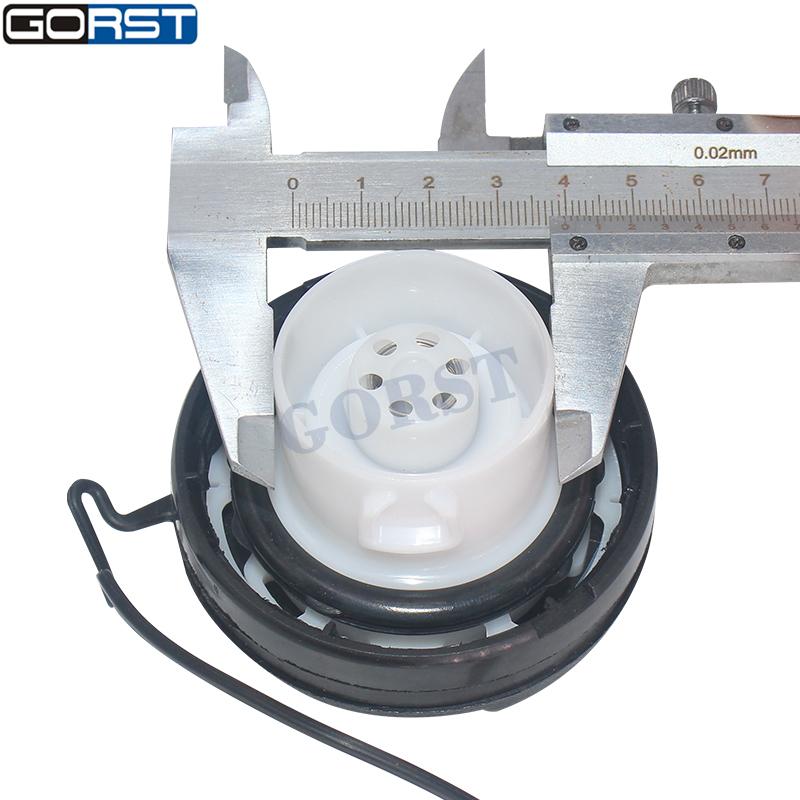 Fuel Tank Cap 77300-33070 for Toyota Tacoma 4Runner Corolla Camry 77300-33052 77300-33010 Car Parts
