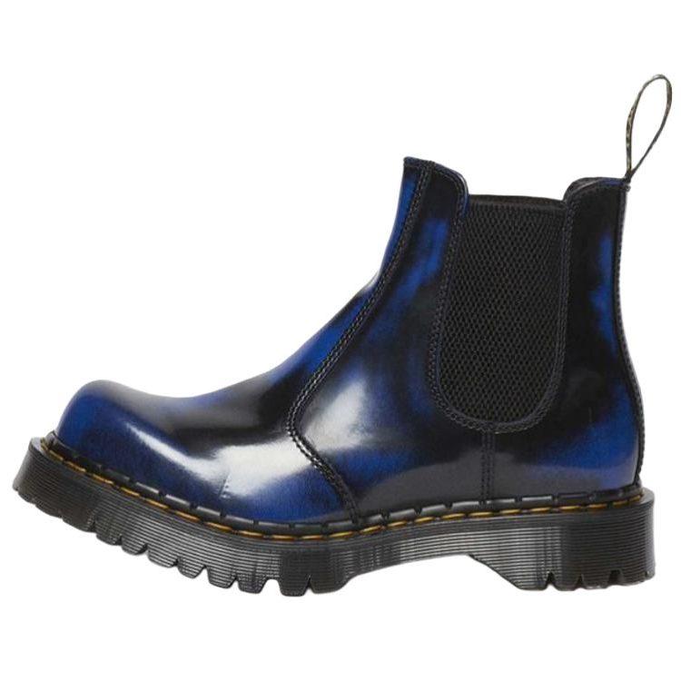 2976 Dr.Martens Lux Boot `Black`
