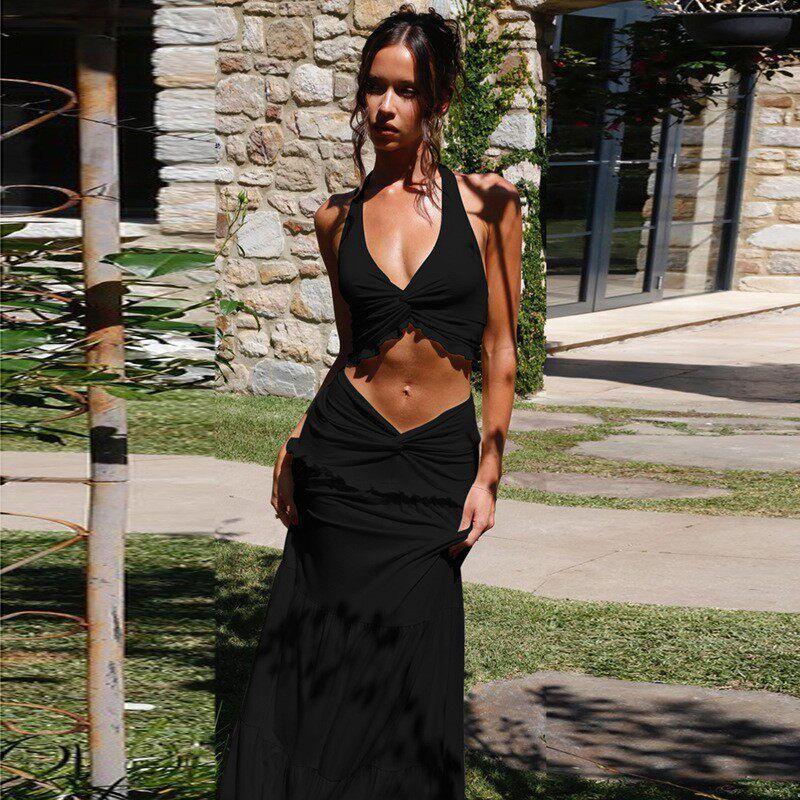

Cross-Border 2025 Spring/Summer New European and American Women s Fashion Sexy Pleated Halter Neck Top and Ruffled Long Skirt Two-Piece Set Black S