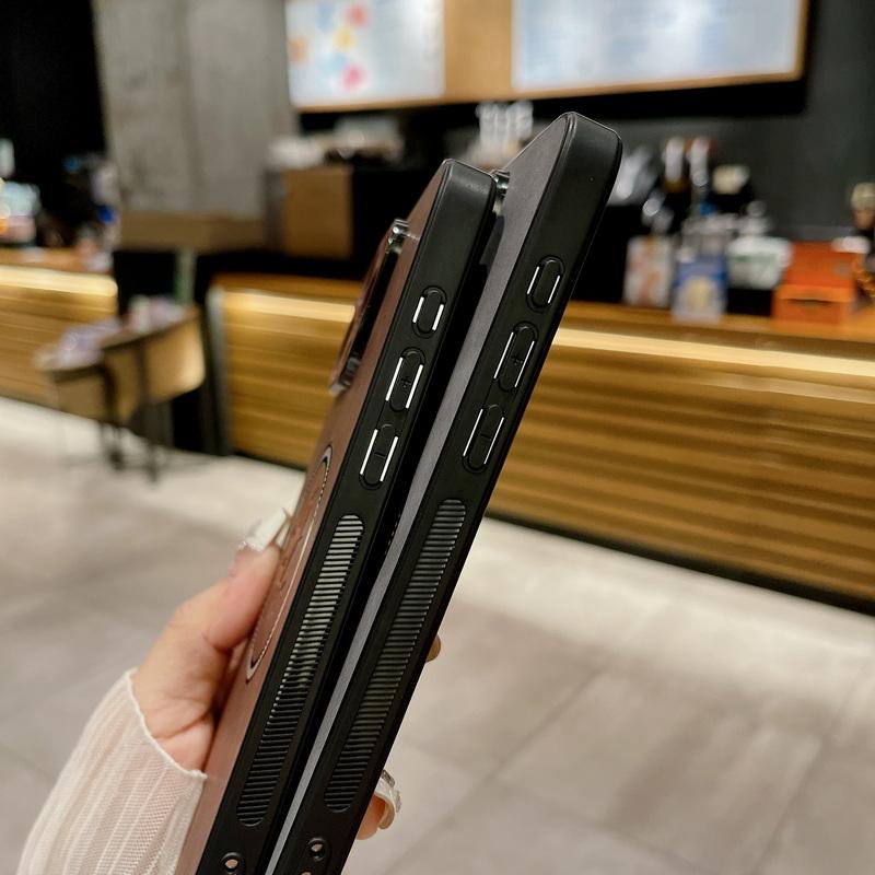 Lambskin Maple Leaf Phone Shell For iPhone 16 15 14 13 Pro Max 12 Pro 11 XS XR 8 7 Plus Magnetic Shockproof Luxury Leather Slim for Magsafe Case Cover