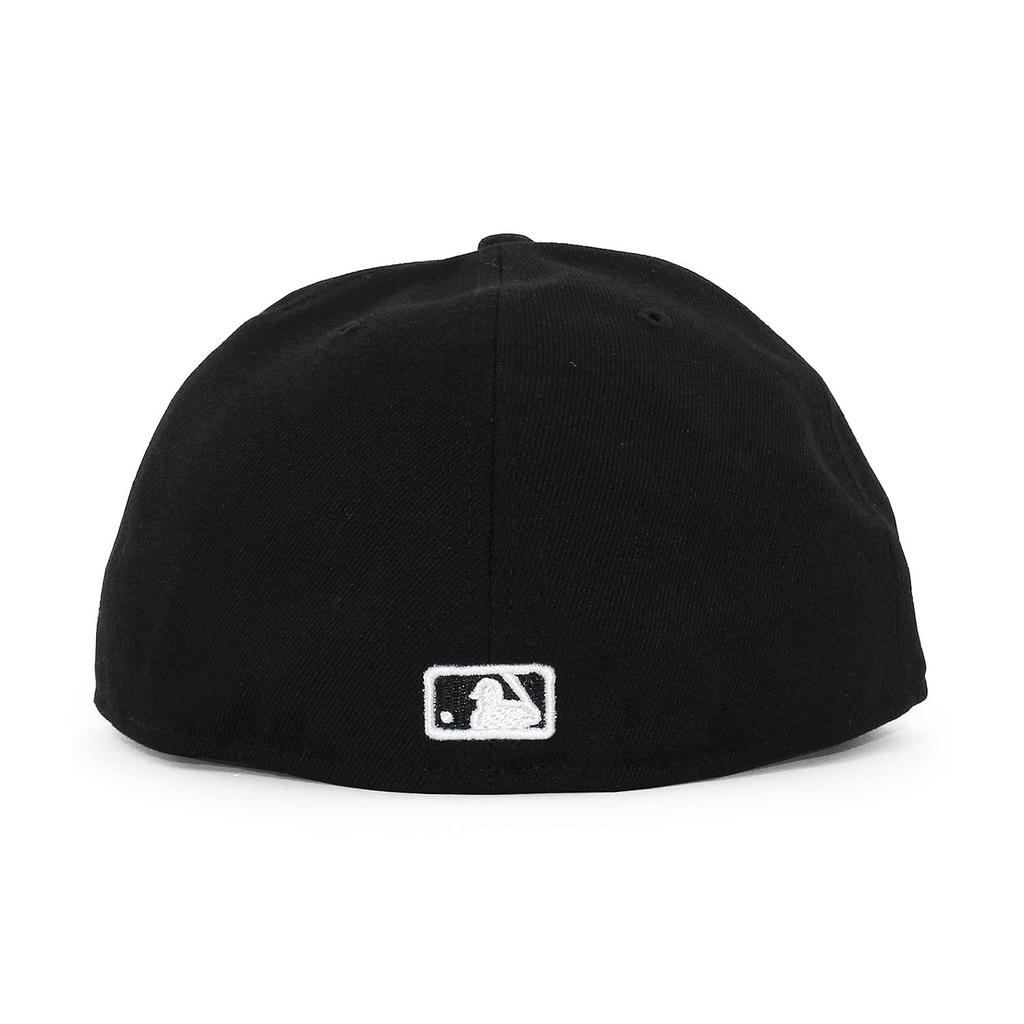(New Era) Cap 59FIFTY New York Yankees MLB 2000 WORLD SERIES NEW ERA NEW YORK YANKEES Black White 5950 World Series Hat (7-58 (approx. 60.6 cm))