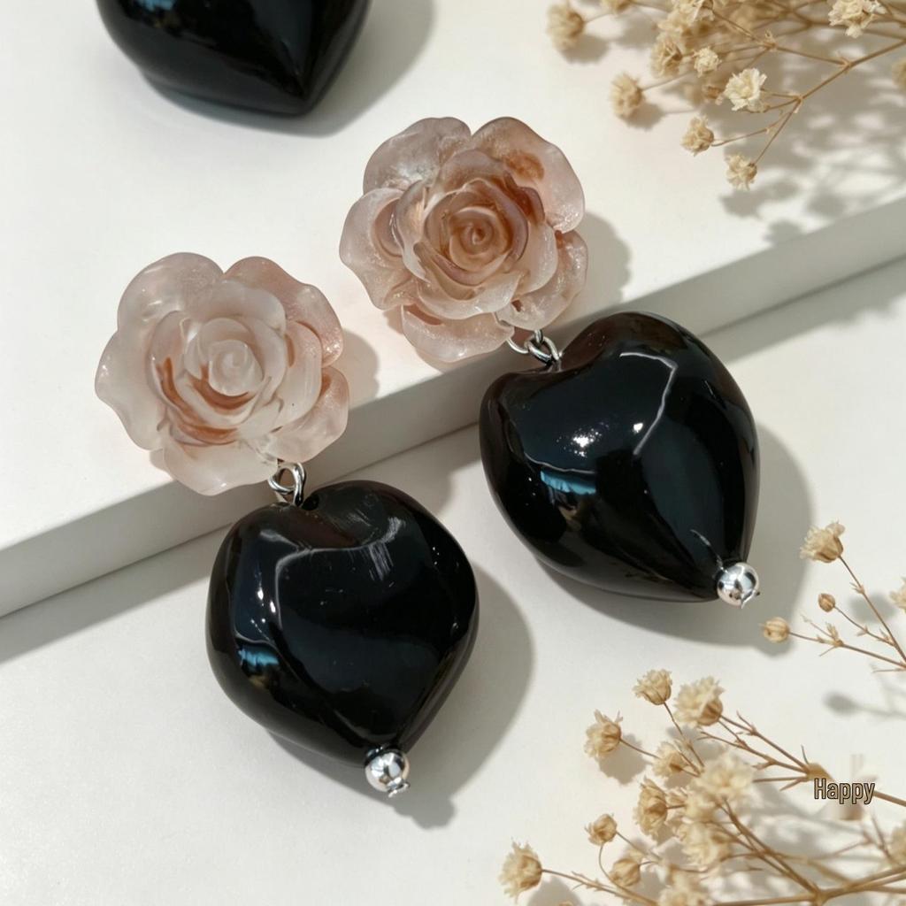 Vintage Black Series Stud Earrings 925 Silver Needle Minimalist High-End Personality Accessories for Women