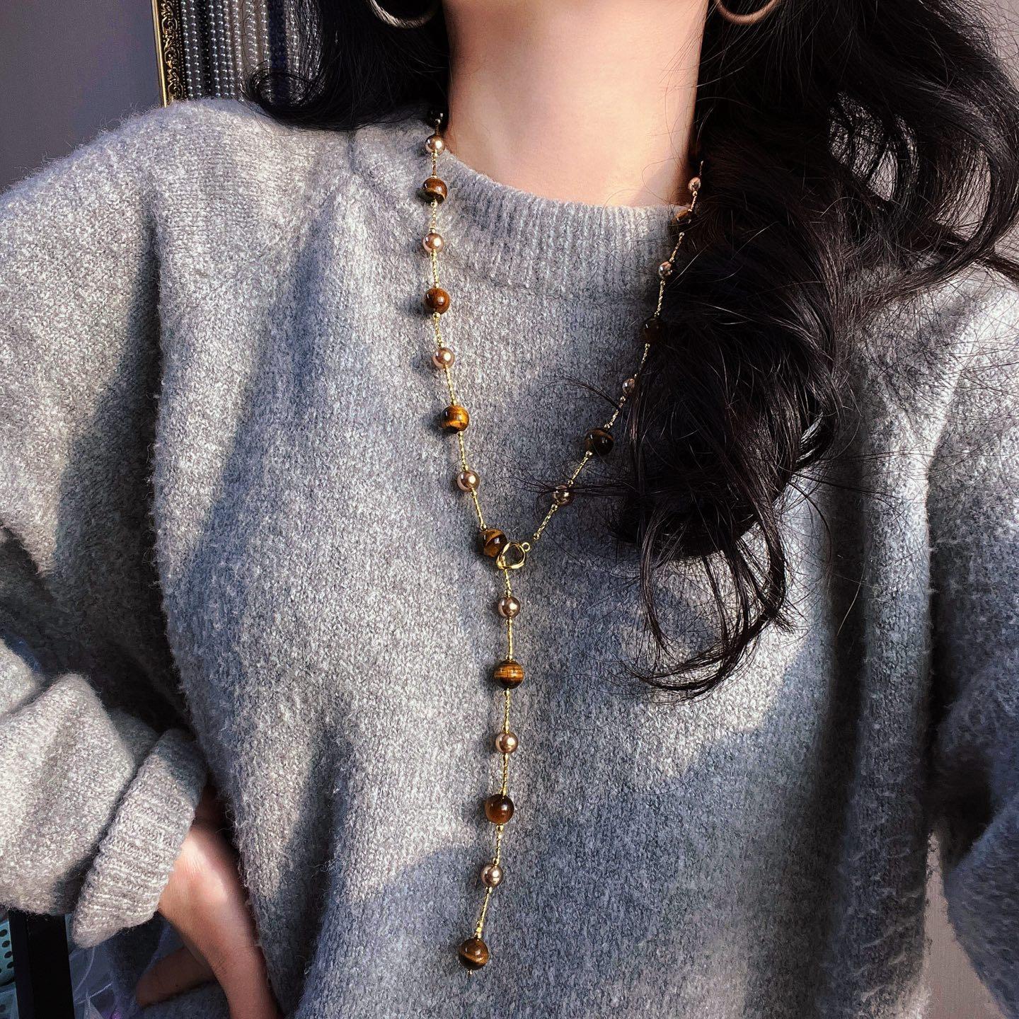 

Vintage Boutique Natural Tiger S Eye Stone Artificial Crystal Pearl Design Sense Sweater Chain Necklace Collarbone Chain Women