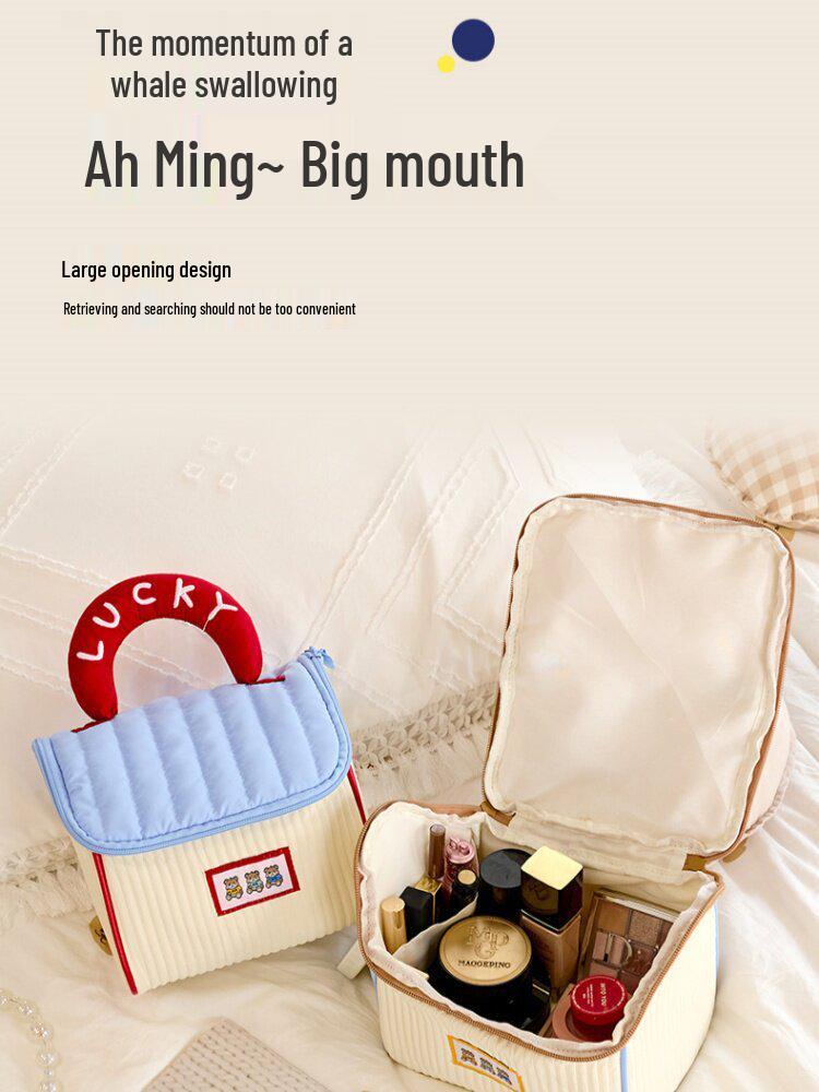 Cute House Makeup Bag: Spacious, 3D Design, Portable Souvenir, Partitioned Toiletry Storage for Women
