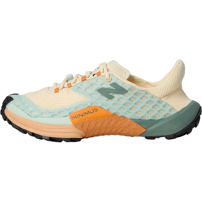 New Balance Minimus Trail Kājām Tuvās