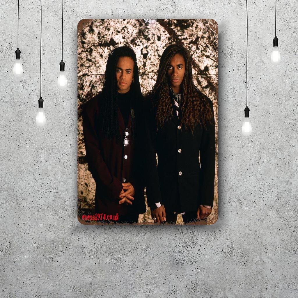 Milli vanilli Poster Decorativo Segno di Latta Vintage Segno Metallico Placca Decorativa per Pub Bar Man Cave Club Decorazione Murale