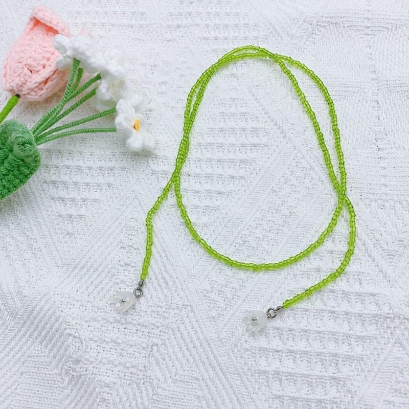 Adjustable Collarbone Chain Niche Green Glass Beaded Neckchain Stylish Necklace Jewelry Neckchain Charm for Women