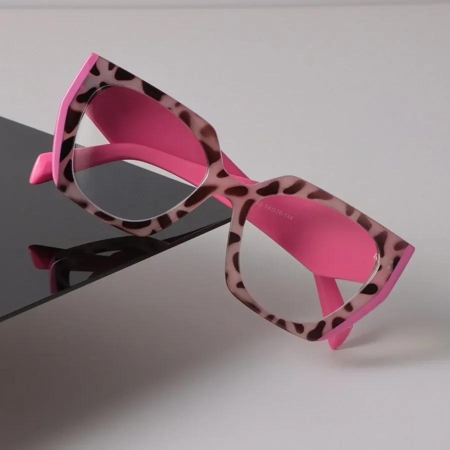 Luxury Square Frame Eyeglasses for Women Men Minimalist Transparent Cool Clear Lens Frame Glasses Oculos