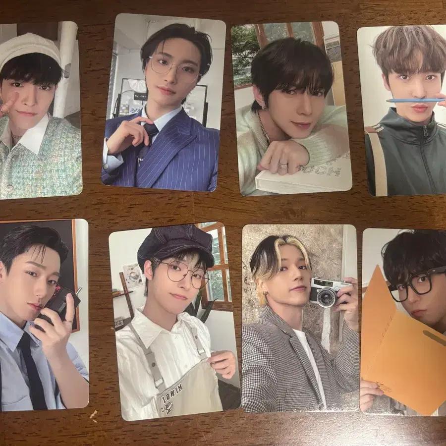 ATEEZ Season's Greetings Photocards (Set of 16)