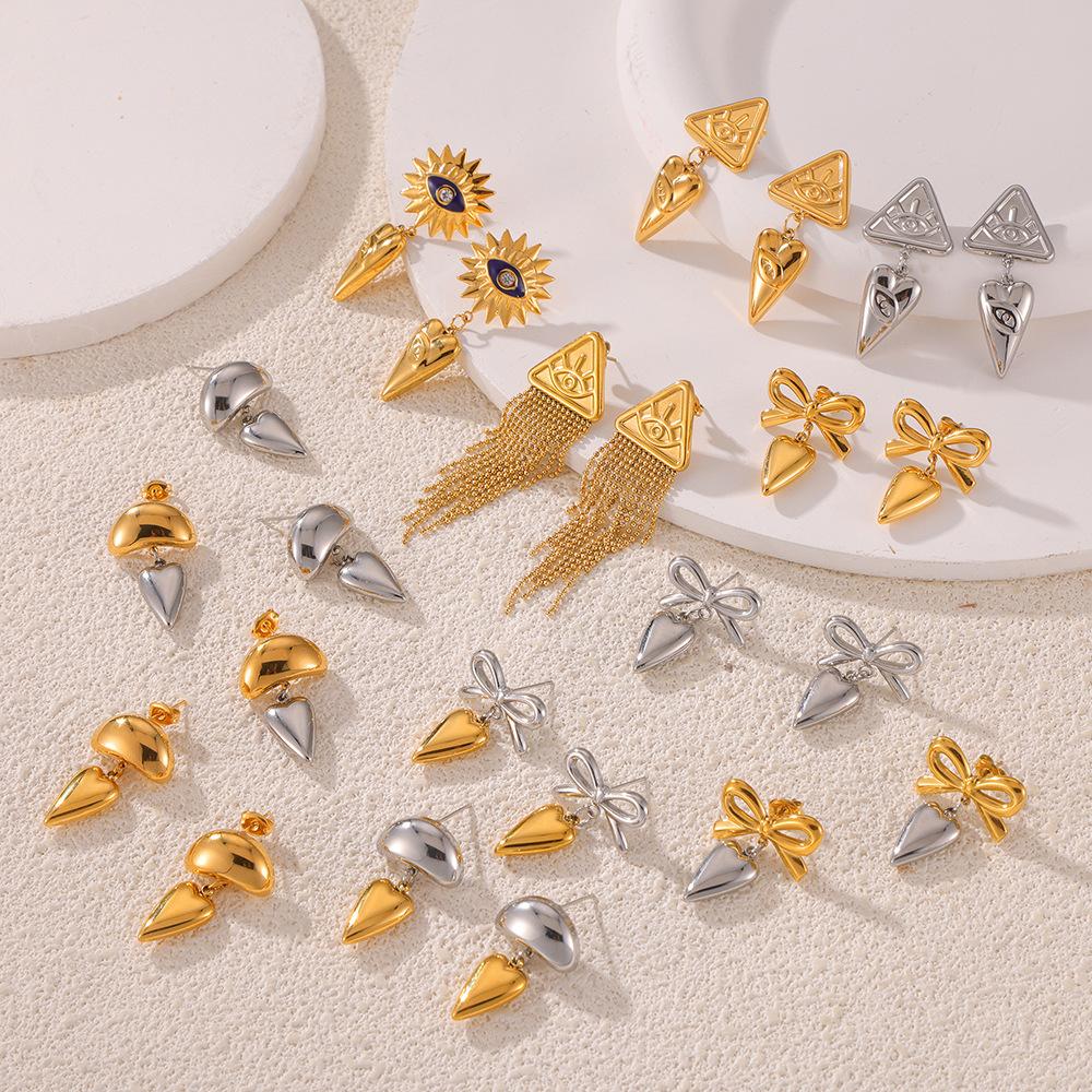 Design Female Hip-Hop Personality Trend Titanium Steel Plated 18K Gold Geometric Devil'S Eye Fringed Earrings Set