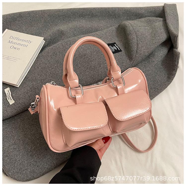 Red handbag European and American temperament multi-pocket underarm bag horizontal cylindrical shoulder messenger bag