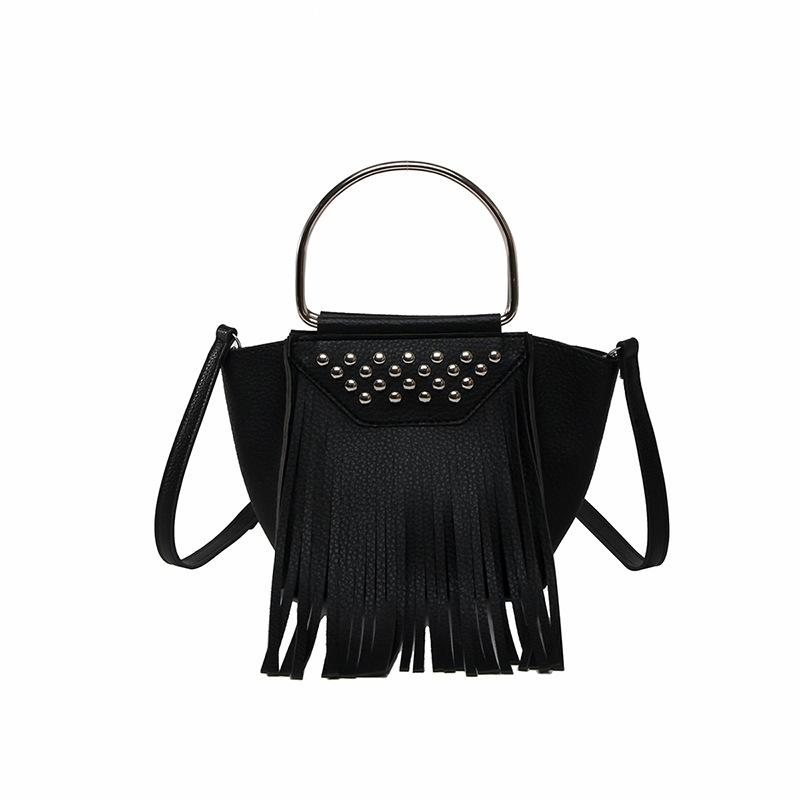 Women's bag spring and summer new 2025 Korean version fashion rivet shoulder bag personalized tassel messenger bucket bag pu