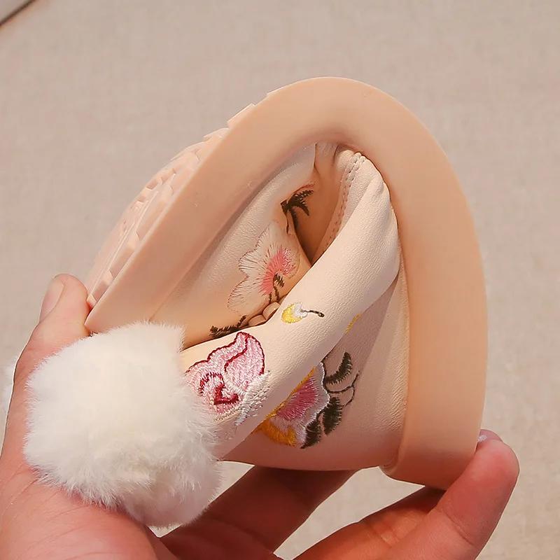 Kinder Schneestiefel für Winter Süße Mädchen Prinzessin Schuhe mit Fell Rutschfest 2024 Neue Mode Kinder Warme Stiefel Bestickt Elegant