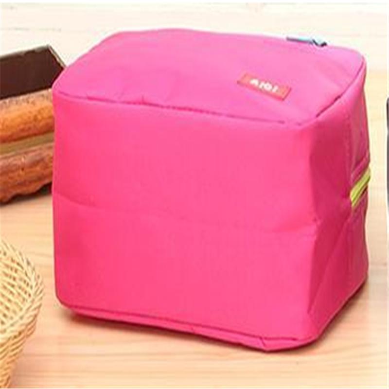Produktbild von Isolierte Lebensmittel-Liefertasche 28 L – Wasserdichtes Oxford-Gewebe, Doppelter Reißverschluss, Mit Extra-Fach Für Essen Auf Rädern