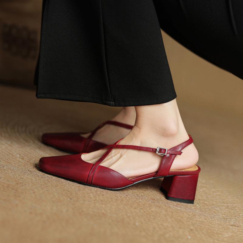 New beef tendon soft sole middle heel sandals summer women's bag head sandals leather casual size rear empty sandals women