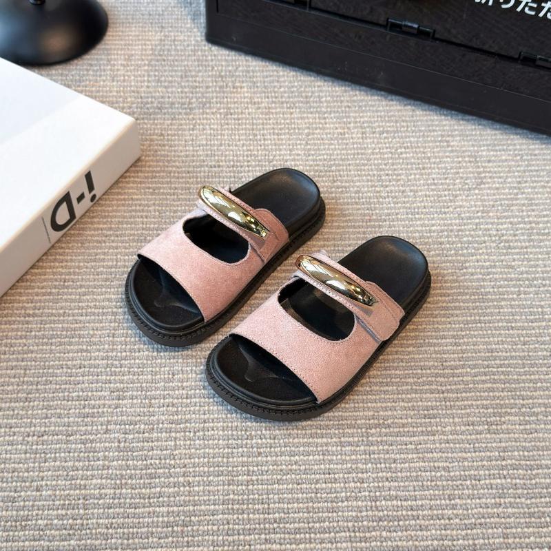 2025 Summer New Girls' Slippers Anti Slip Girl Beach Shoe Versatile Children's Slippers Fashion Girl Shoe Soft Soled Kids Shoes