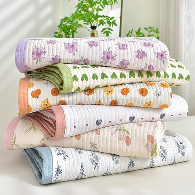 Four Seasons 2-Sided Bed Cover 3-Piece Washable Bedspreads