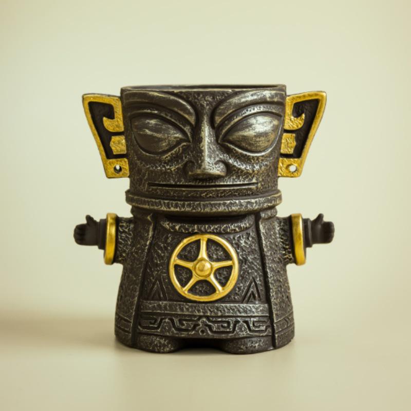 Sanxingdui Mask God Pen Holder: Creative Desk Ornament & Student Stationery Storage Gift