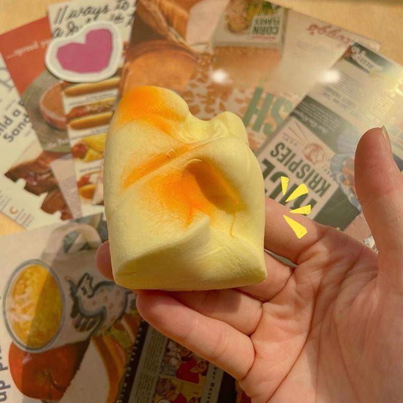 Hot Selling New Novelty Soft Bread Cow Clouds Squeeze Squishy DIY Decompression Slow Rebound Wet Soft Squeeze Release Tool