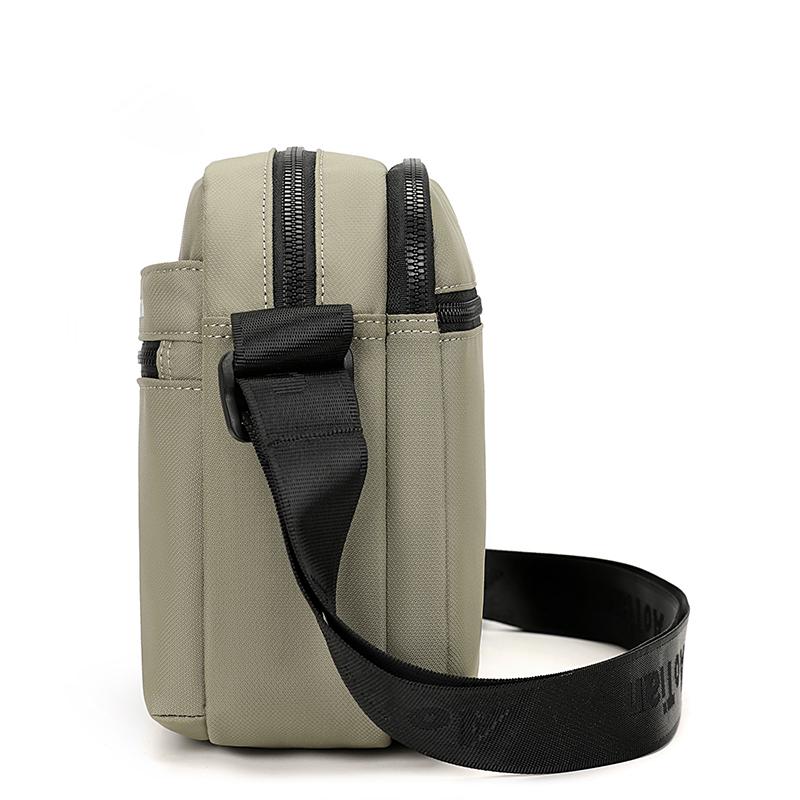 Men's Shoulder Bag Lightweight Outdoor Crossbody Bag