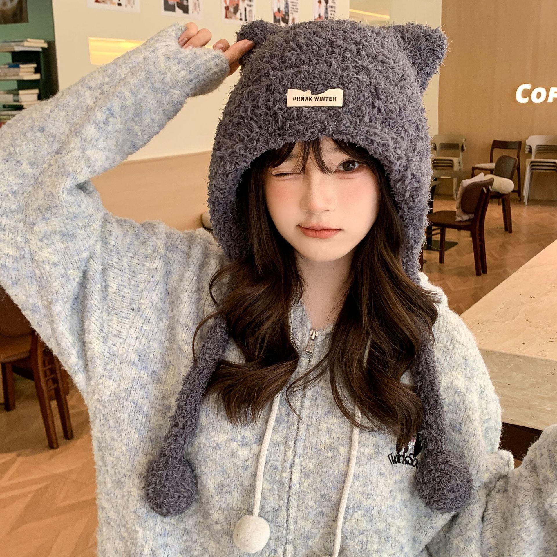 

Новый стиль вязаной плюшевой шапки для женщин на осень и зиму приближается. Пушистая Утепленная и Теплая Милая и Приятная к Лицу Маленькая Шапка-Рыбачка Тренд. One size