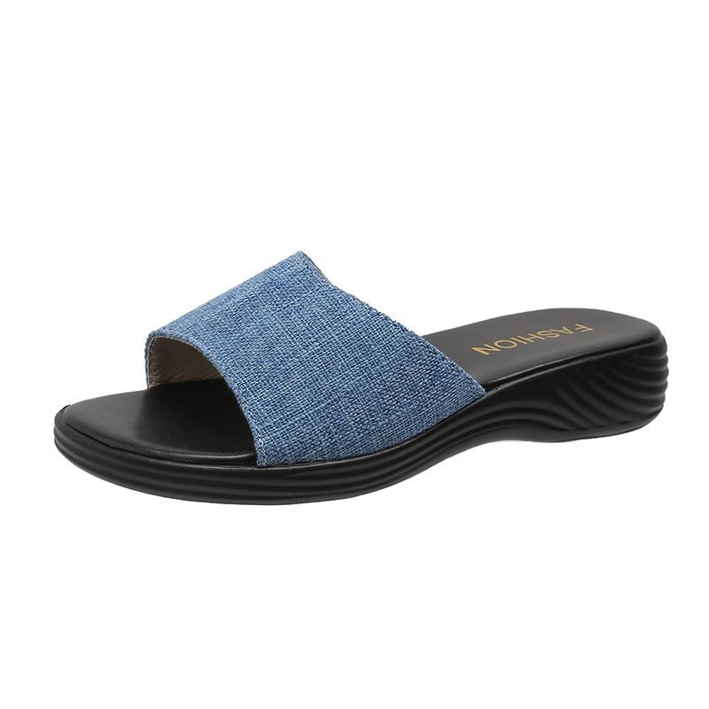 Fashion Women Slippers Summer 2024 New Platform Beach Slippers Trend Outdoor Fashion Casual Sandals Soft Slides Women Zapatos De Mujer