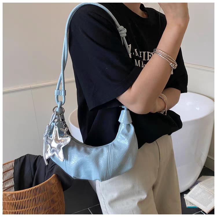 

Exquisite Super Hot Small Bag Women s All-matching Cross-body Popular One-shoulder Underarm Dumpling 29x6x18 single package синій