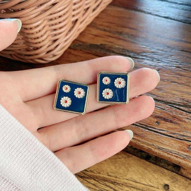 Koreanische Schlichte Muschel Kamelienrose Blume Ohrclips Ohrringe Kein Piercing Retro Kleine Gänseblümchenblume Clip-On Ohrringe Kein Gepierctes Ohr