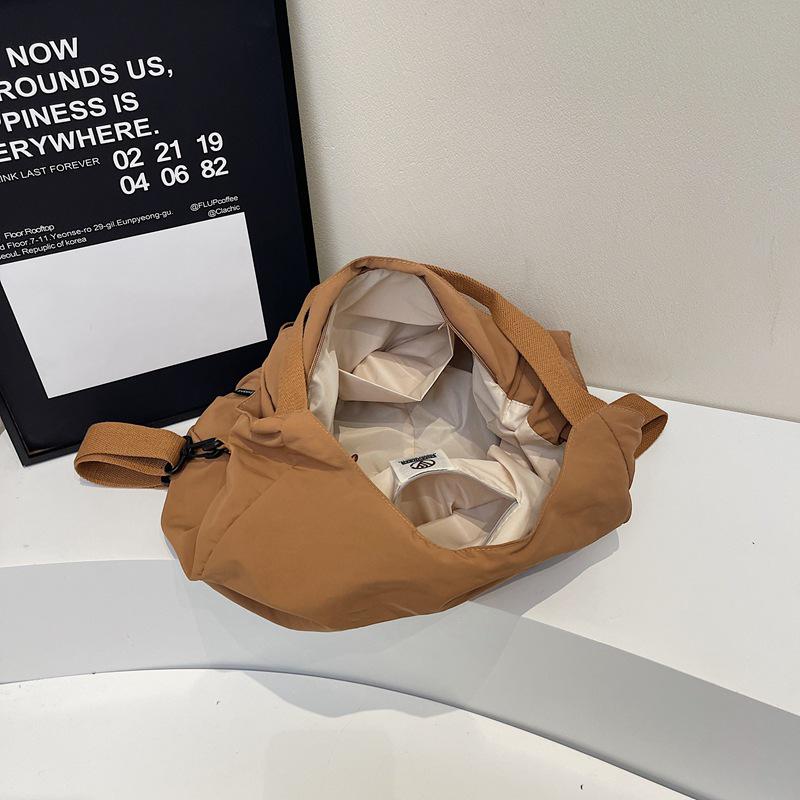 Autumn Women's High-End Large Capacity Tote & Crossbody Pleated Handbag