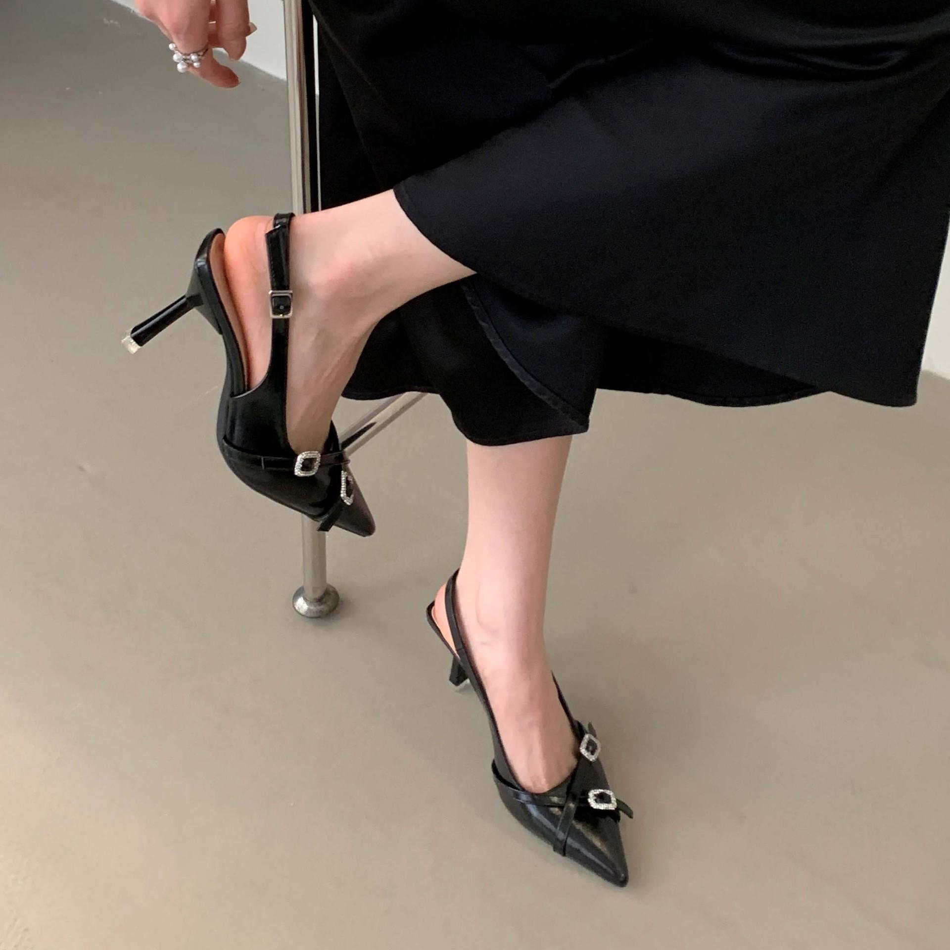 

Baotou high heels women s spring and summer new thin heel versatile belt buckle design pointed high heel sandals 36 чорний
