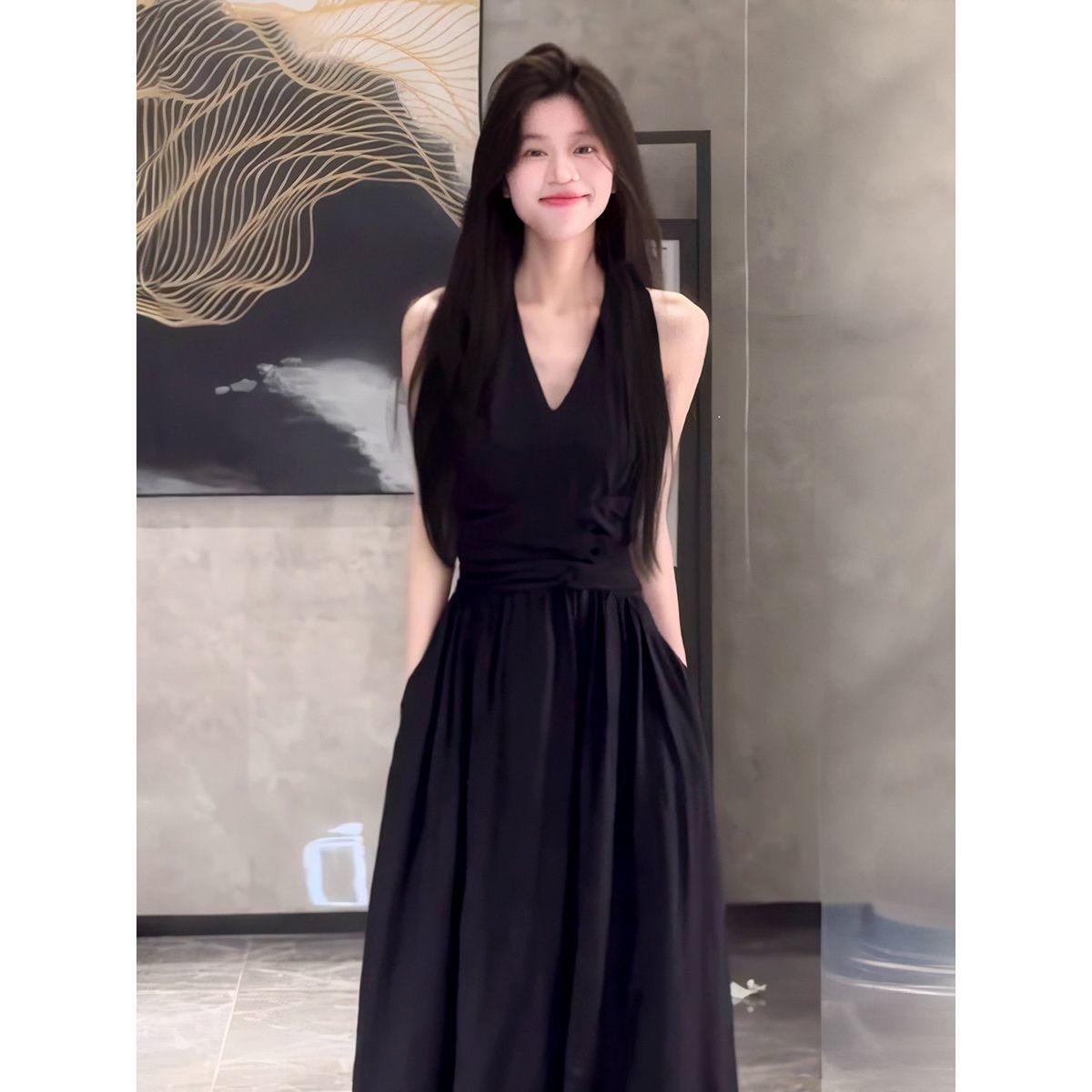 French Black Halter V-Neck Sleeveless A-Line Maxi Dress S (80-95 kg)