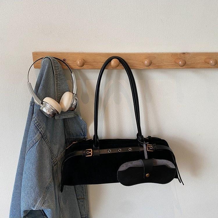 Bolsa de Ombro Baguette Feminina Versátil em Camurça Retrô 2025