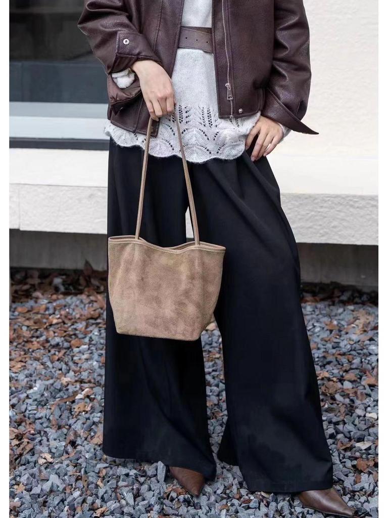 2025 Autumn/Winter Women's Genuine Leather Suede Tote - Large Capacity Bucket Bag