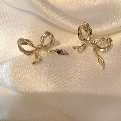 Stud Earrings Bow Japanese and Korean Earrings New Year Style Trendy and High-end Light Luxury Women's Style