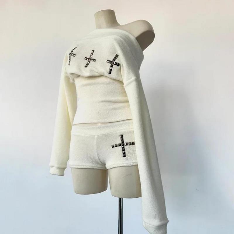 2KWEIRD Goth Aesthetic Women's Boat Neck Long Sleeve Top Sexy Slim Chic Cross Decoration Shorts Y2K Harajuku Emo Girls Streetwear Outfit