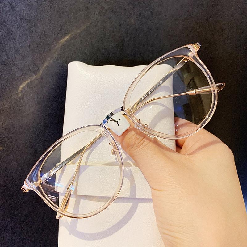 Luxury Anti Blue Light Glasses Women Round Frame Ultralight Fashion Nearsighted Eyewear Elegant Female Computer Glasses