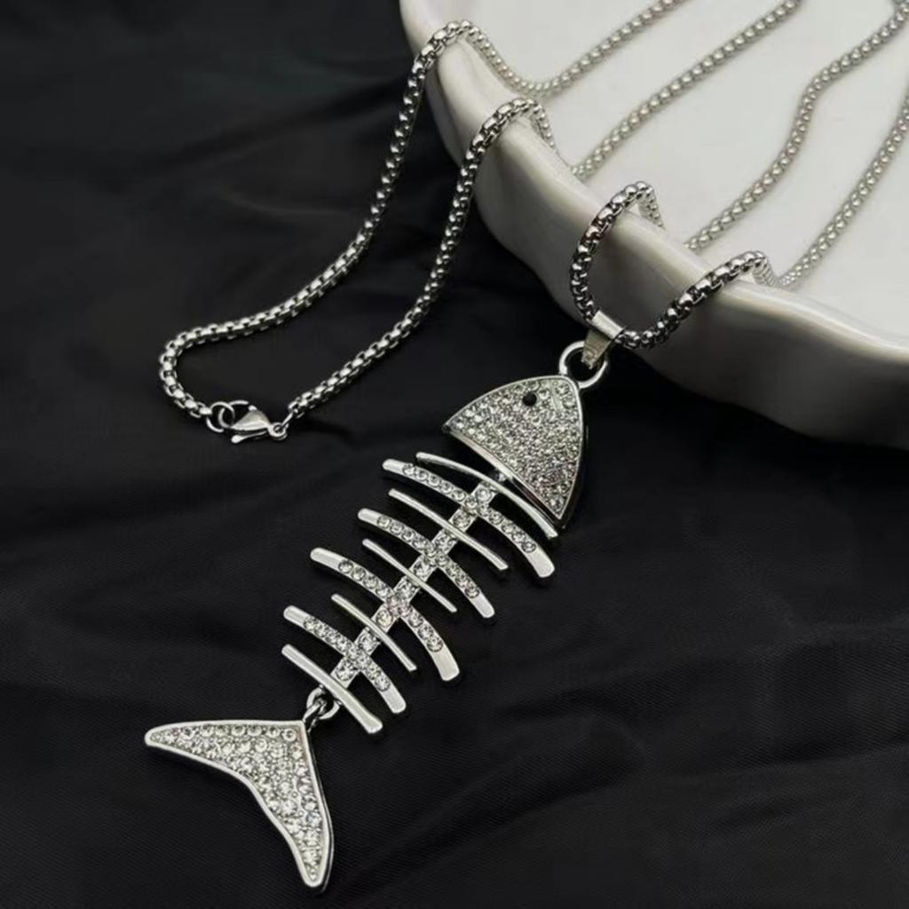 Edelstahl Fischgräten Anhänger Halskette mit Zirkonia-Einlage Verstellbare Kette Langlebiger Schmuck für den Alltag und Besondere Anlässe