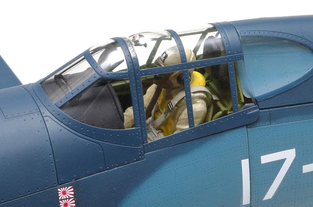 Tamiya Aircraft Series 24 Navy Vought Corsair Birdcage Plastic Model Kit 60324 1/32 No. U.S. F4U-1